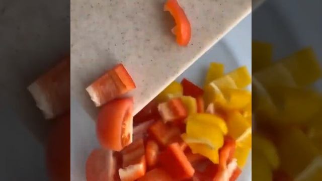 Кускус с печёными овощами и креветками смотреть онлайн