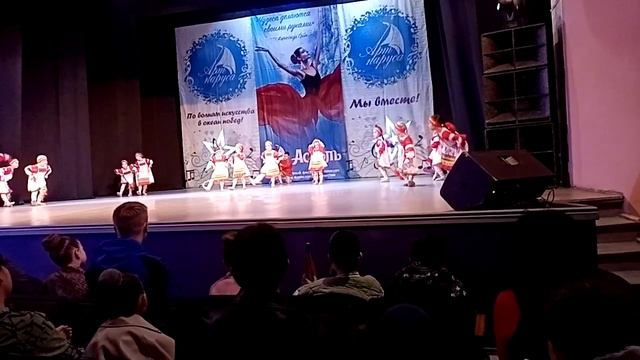 Тантана, Ой ниточка тоненькая. (дети 7 - 4 года) смотреть онлайн