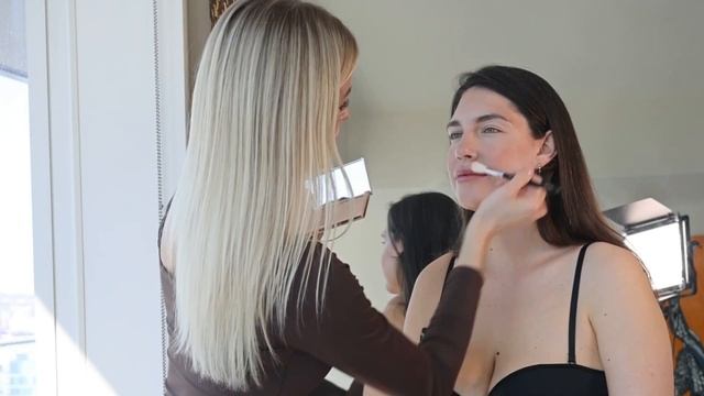 Освежающий макияж который идёт всем, за 15 минут+универсальные рекомендации от визажиста смотреть онлайн