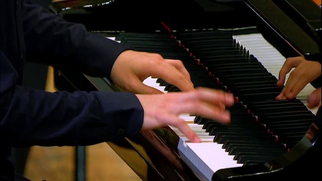 Сергей Прокофьев - Концерт №1 для фортепиано с оркестром / Тиньхун Ляо смотреть онлайн