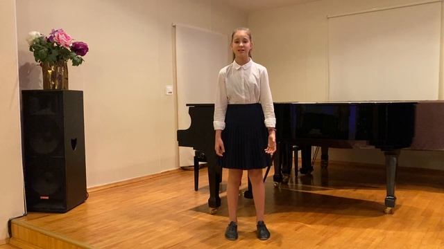 Урманчеева Мария читает стихотворение Вероники Тушновой «Котёнок « смотреть онлайн