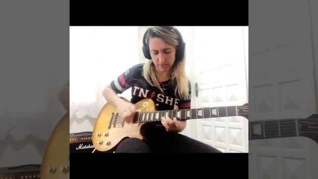 Esprila - HELLS BELLS SOLO смотреть онлайн