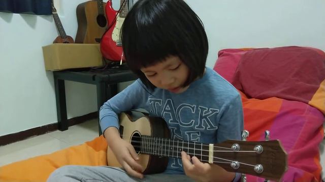 City of Stars ukulele practice смотреть онлайн