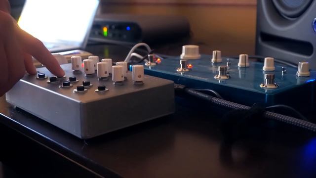 Flutter (OM-1 Ondes Magnétique) смотреть онлайн