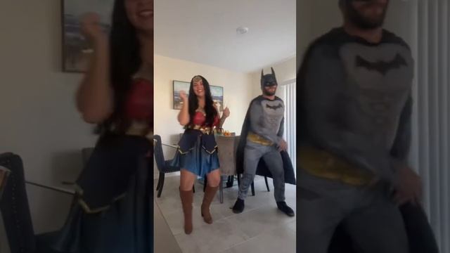 Dc Latino ? смотреть онлайн