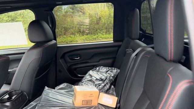 2024 Nissan Titan (N2228) смотреть онлайн