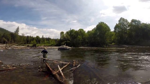 форсируем р. Поди на MMC Challenger смотреть онлайн