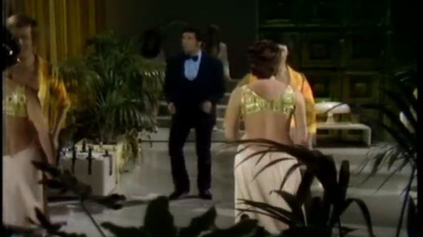 Sergio Mendes & Brasil '66 + Tom Jones - Mas Que Nada