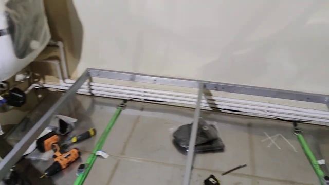 Автодом КамАЗ-Ajokki. Водопровод, нижняя кровать смотреть онлайн