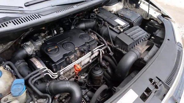 Volkswagen Touran 1.9 TDI дымит как паровоз