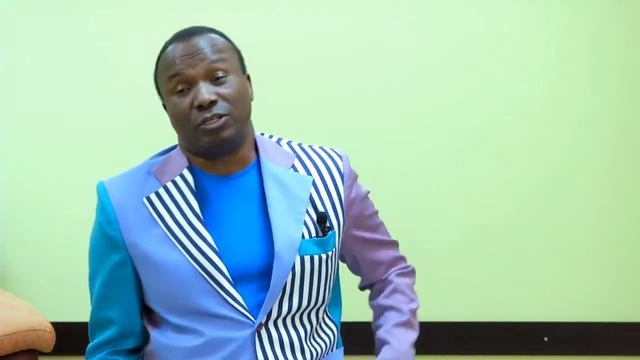 Сандей Аделаджа. 12.04.2017. Поздравление на Пасху смотреть онлайн