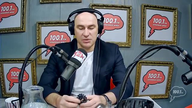 Радислав Гандапас. Комплекс отличника. смотреть онлайн