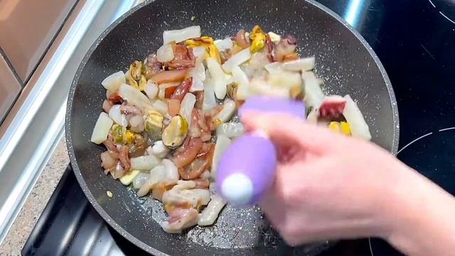 ПАСТА с Морепродуктами Супер Ужин за 10 минут ПАСТА с МОРСКИМ КОКТЕЙЛЕМ смотреть онлайн