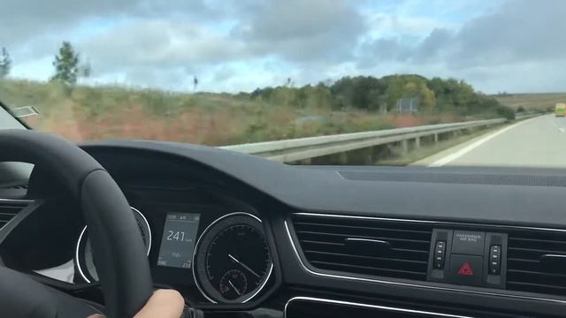 Skoda Superb 2,0 TSI 280 смотреть онлайн