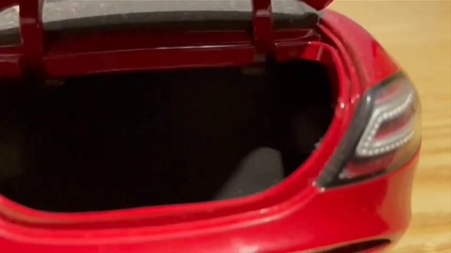 Mercedes Benz Mclaren SLR Roadster смотреть онлайн