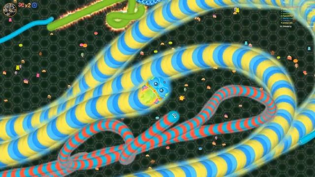 Wormate.io 1 Tiny Monster Worm vs. 1 Giant Donald Trump Worm Epic Wormateio Best Gameplay! смотреть онлайн