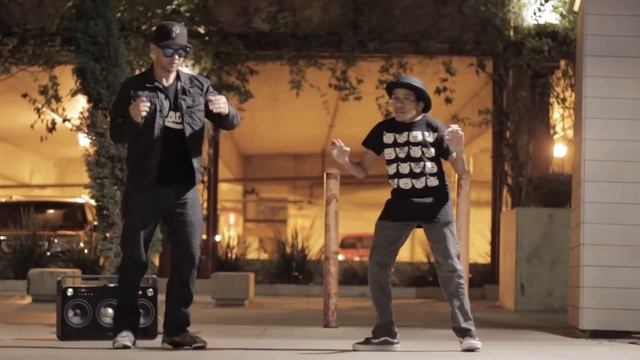 ANIMATION STATION CHIBI POPPIN JOHN Full HD смотреть онлайн