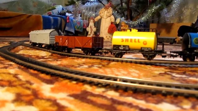 ПЯТЫЙ ВЛОГ.ОБЗОР ЖЕЛЕЗНОЙ ДОРОГИ PIKO смотреть онлайн