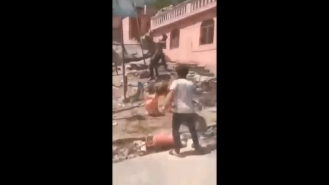 ?RAGINI NAYAK DESTROYED SMIRITI IRANI?ANDHBHAKT | EPIC INSULT | ANDHBHAKT FILTER смотреть онлайн