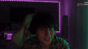 Xolidayboy – Мотыльки | 03.04.2023 twitch