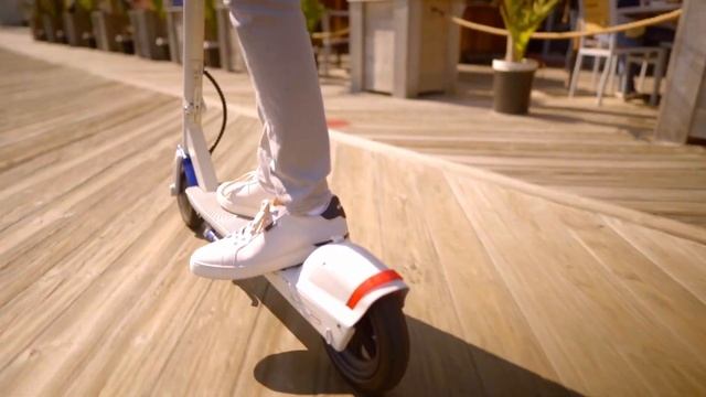 FIAT Electric Scooter смотреть онлайн