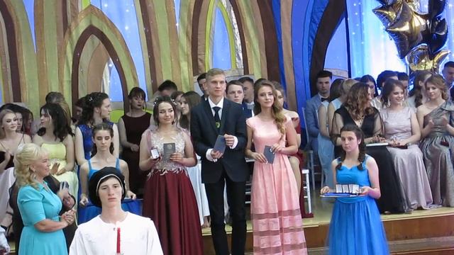 Выпускной в Гимназии №8 г.Витебск смотреть онлайн