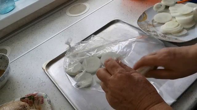 Индоутка в рукаве со специями и апельсиновым соком. Мягкая и нежная. смотреть онлайн