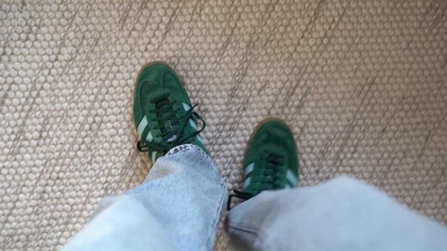 Adidas Samba vs Gazelle Indoor vs Handball Spezial смотреть онлайн