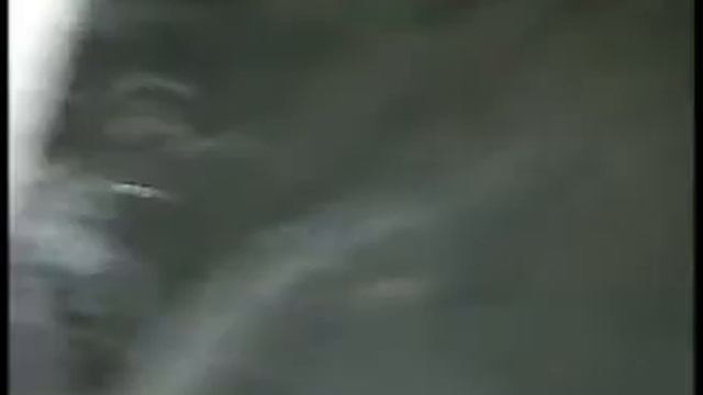 Пена монтажная плюс растворитель! +клеенка +линоленум сверху))) смотреть онлайн