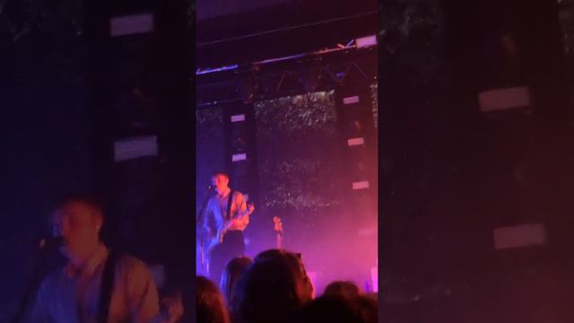 Sam Fender: Dead Boys. Manchester Academy, 22.11.2019 смотреть онлайн