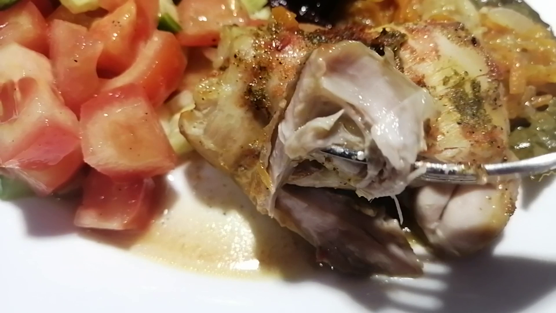 Простой рецепт обеда:без масла, без жарки, без воды!Курица по-домашнему, которая просто тает во рту!