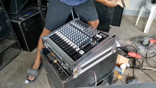 TOURCASE FOR MACKIE 1402 VLZ3 MIXER | DIY PRO CASE | ROAD CASE | TIPID TIPS смотреть онлайн