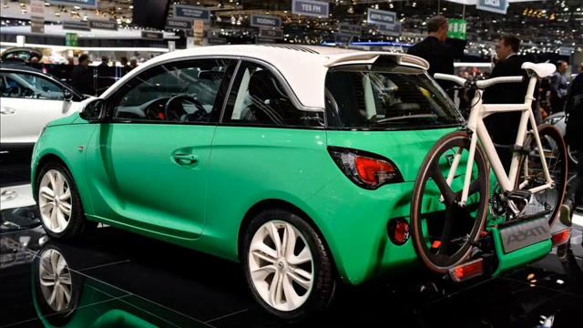 Opel Adam Rocks - небольшая супер машинка смотреть онлайн