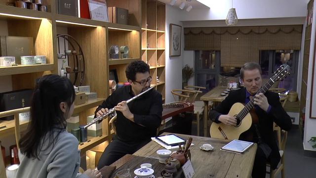 Duo Shidai 时代: At Guo Peng's Tea Salon Ibert ;Gossec; Piazolla Batok