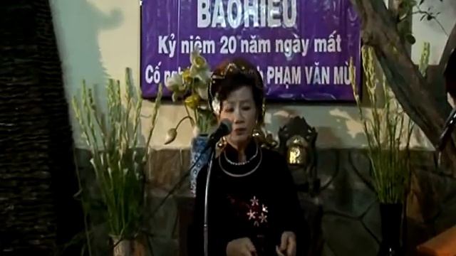 GS. Trần Văn Khê phát biểu về đêm ca trù & hát thơ báo hiếu смотреть онлайн