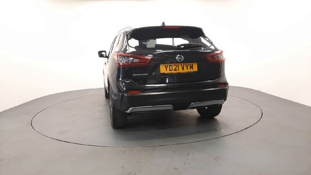YD21VYM - Nissan Qashqai 1.3 DiG-T 160 157 N-Connecta 5dr DCT Glass Roof Ha... смотреть онлайн