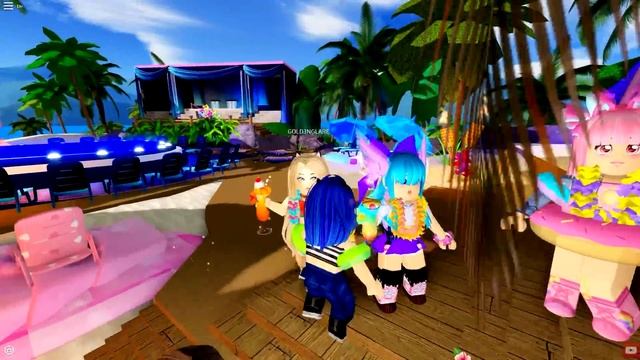 Where are we in Roblox? Royale High Sunset Island! смотреть онлайн