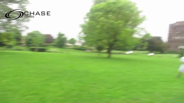 ChaseTV: How to throw a Air Bounce Pass in Ultimate Frisbee смотреть онлайн