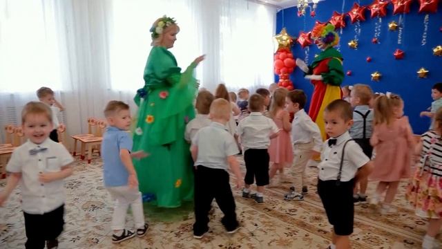 Игра для малышей "Кого разбудило солнышко?" смотреть онлайн