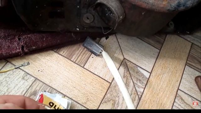 The lamp in the refrigerator is on, but the engine does not turn on, repair. смотреть онлайн