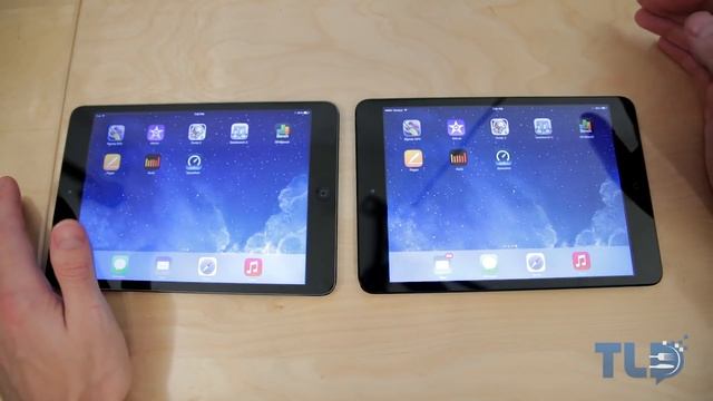 iPad mini vs iPad mini with Retina Display! (iPad mini 1 vs iPad mini 2) смотреть онлайн