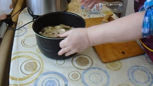 Щи из кислой капусты-это вкуснятина . А готовить просто смотреть онлайн