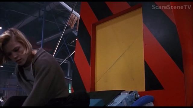 ЧАКИ УБИВАЮТ НА ФАБРИКЕ (ДЕТСКИЕ ИГРЫ 2) смотреть онлайн