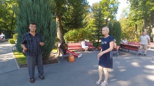Ukraine,Харьков,танцы,19.08.,Любимая песня Толика? смотреть онлайн