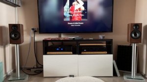 Dali Oberon 3 vs Acoustic Energy AE500 (sound clips)