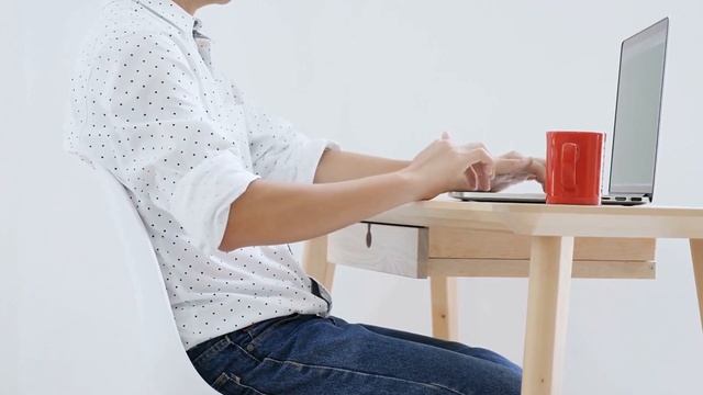TOP 10 INGENIOUS GADGETS FOR STUDENTS (INVENTIONS YOU MUST HAVE)