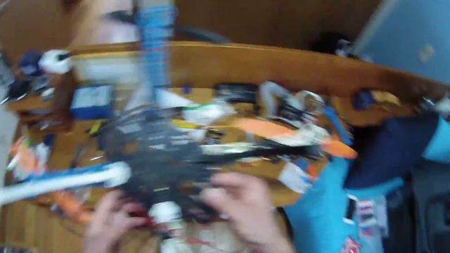 S500 quadcopter crash and rebuild смотреть онлайн