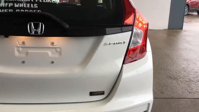 2018 Honda Fit Sport HFP смотреть онлайн