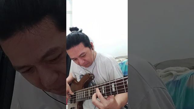 Champion - Rheva Henry BASS cover смотреть онлайн