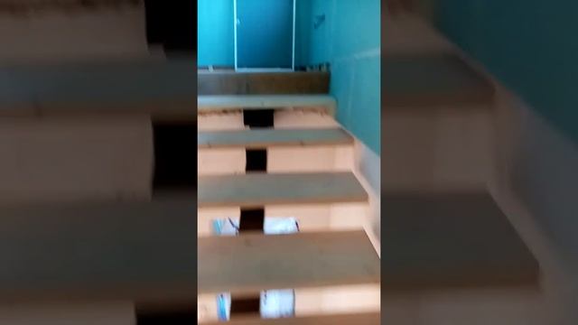 электромонтаж волжская заводь приехали подключать розетки, выключатели и раскидать провода под свет смотреть онлайн